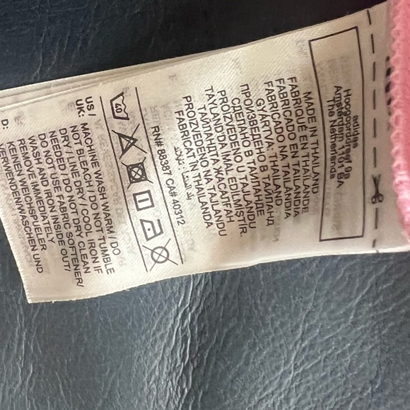 Inter Miami Adidas Messi Pink youth Soccer Jersey, size small or 9-10 - Picture 3 of 6